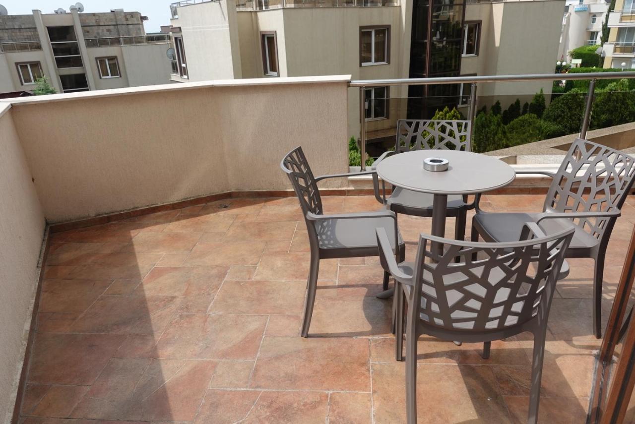 Aparthotel Millennium Apart Complex à Sveti Vlas Extérieur photo