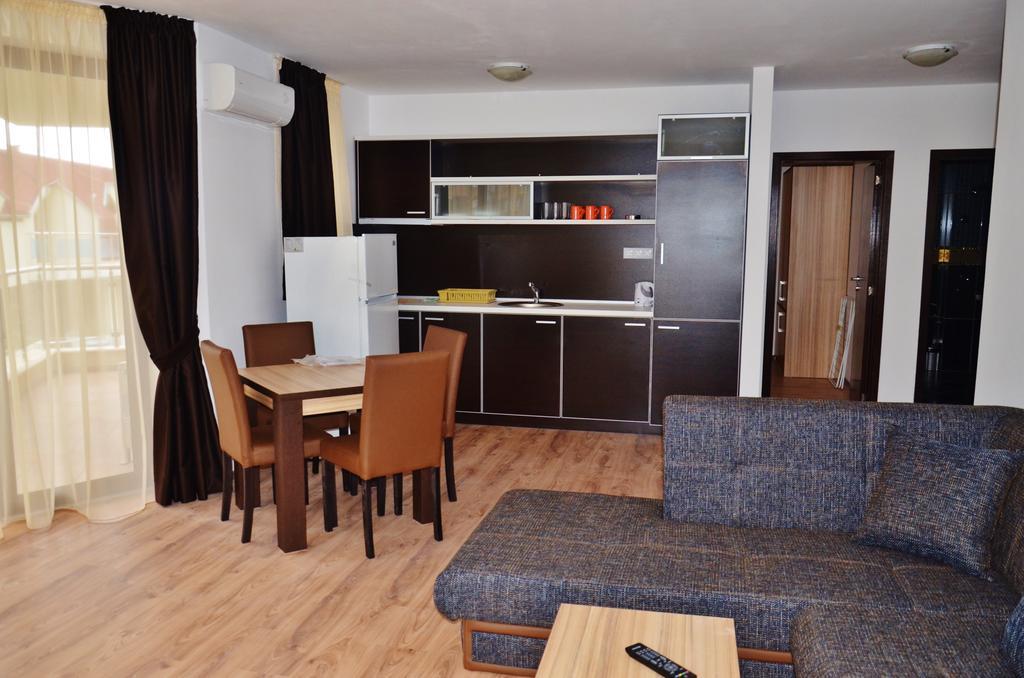 Aparthotel Millennium Apart Complex à Sveti Vlas Chambre photo